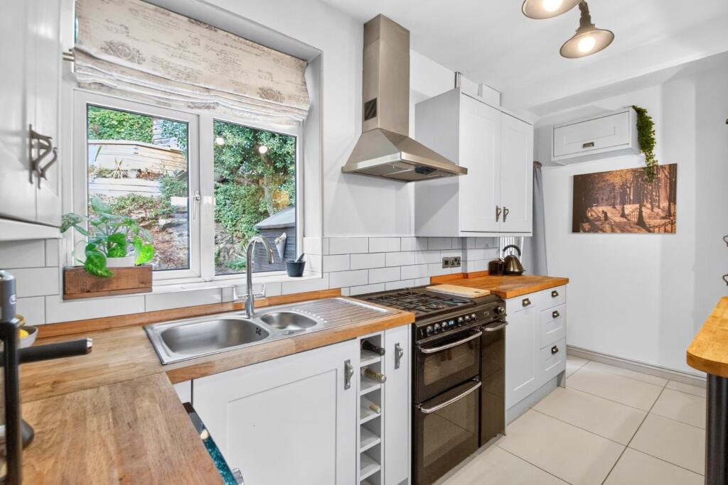 House in Harrogate - View 4