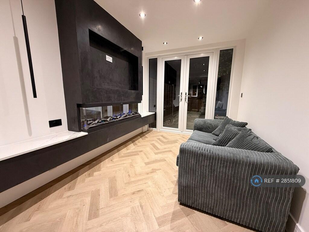 Main image of property: Hevelius Close, London, SE10