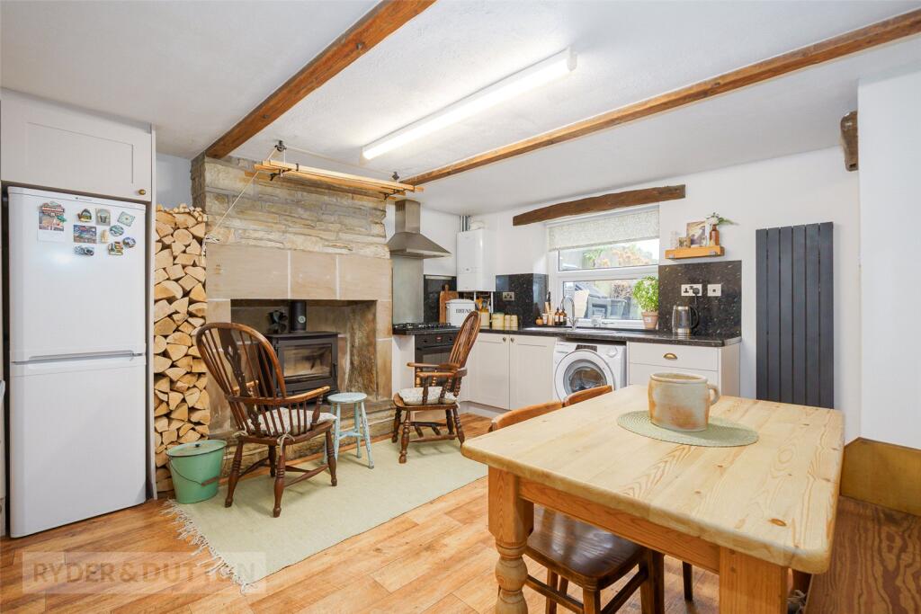 House in Holmfirth, Calmlands, Meltham - View 4
