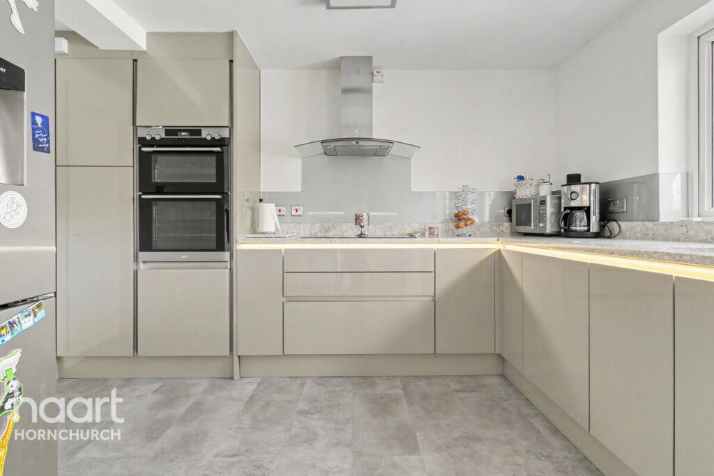 Main image of property: Rosebank Avenue, Hornchurch