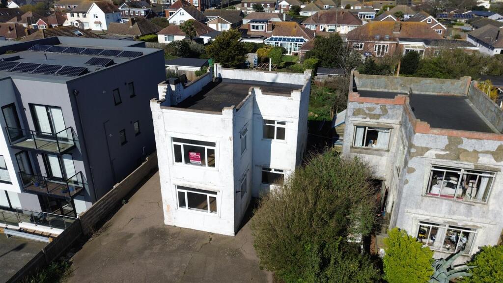 South Coast Road, Peacehaven photo 2