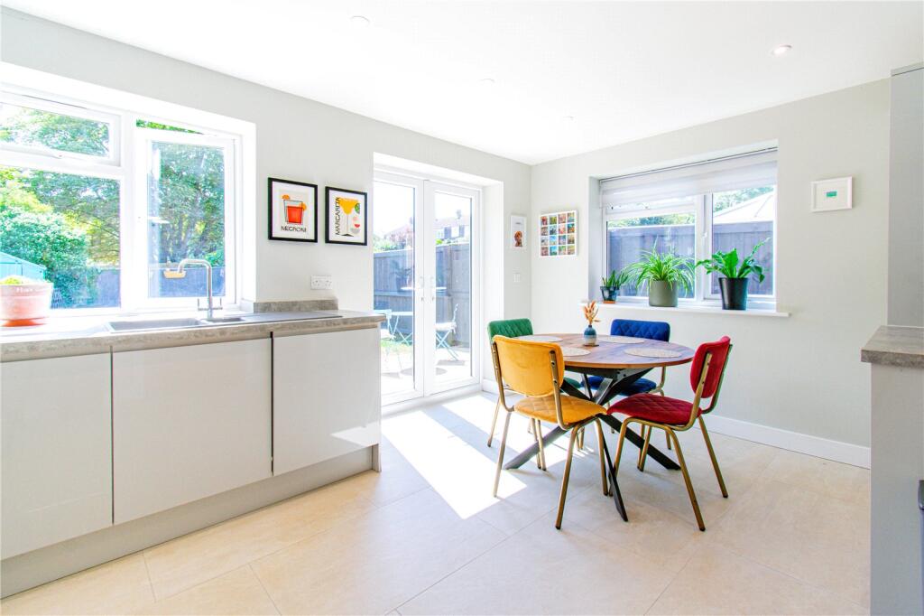 House in Swindon - View 5