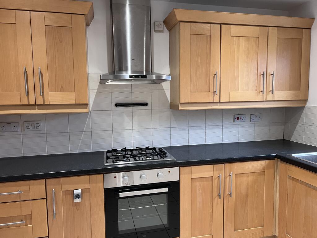 25 Swettenham Street, Macclesfield, Cheshire. SK11 7BT photo 2