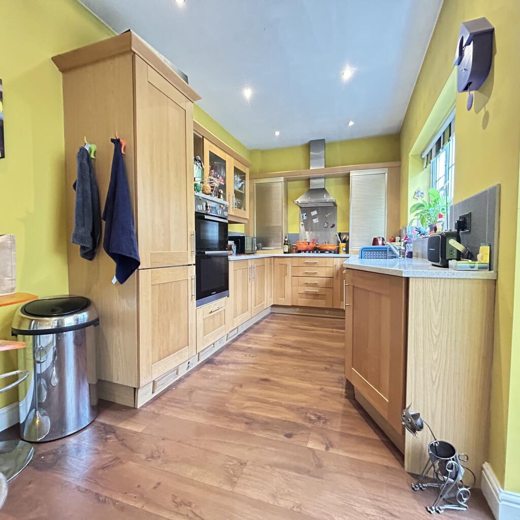 House in Preston - View 5