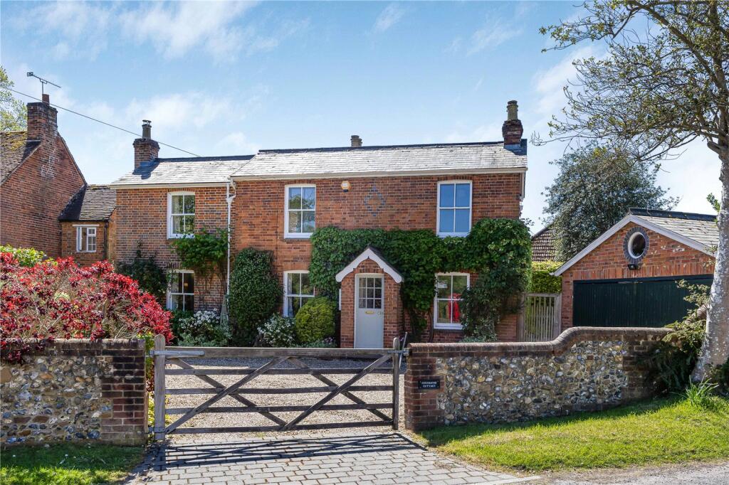 Main image of property: Highmoor, RG9 5DR