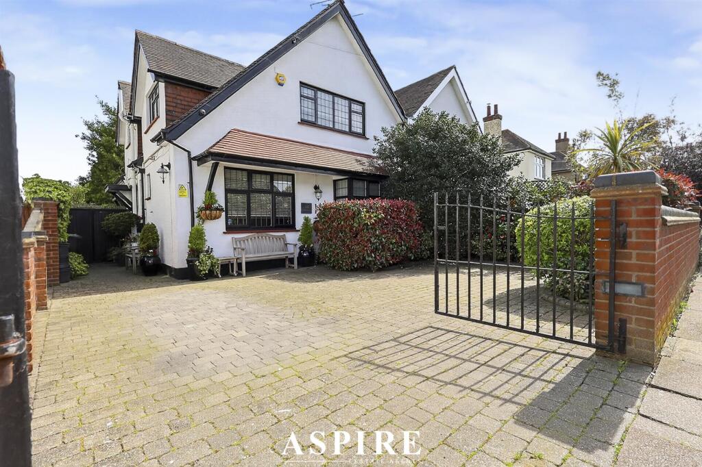 Main image of property: St. Augustines Avenue, Southend-On-Sea