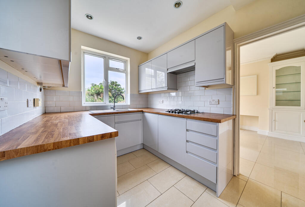 House in London - View 3