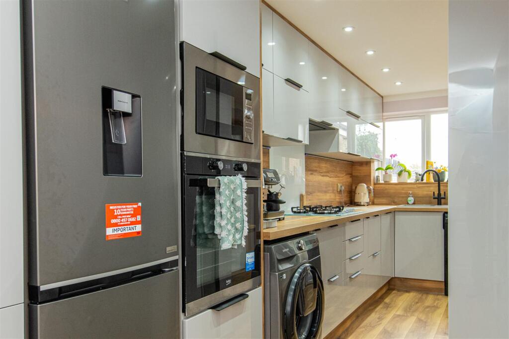 House in Northampton - View 3