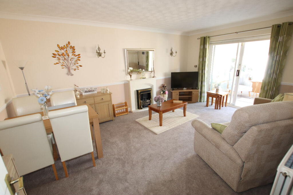 Thorndon Close, Clacton on Sea, CO16 – další