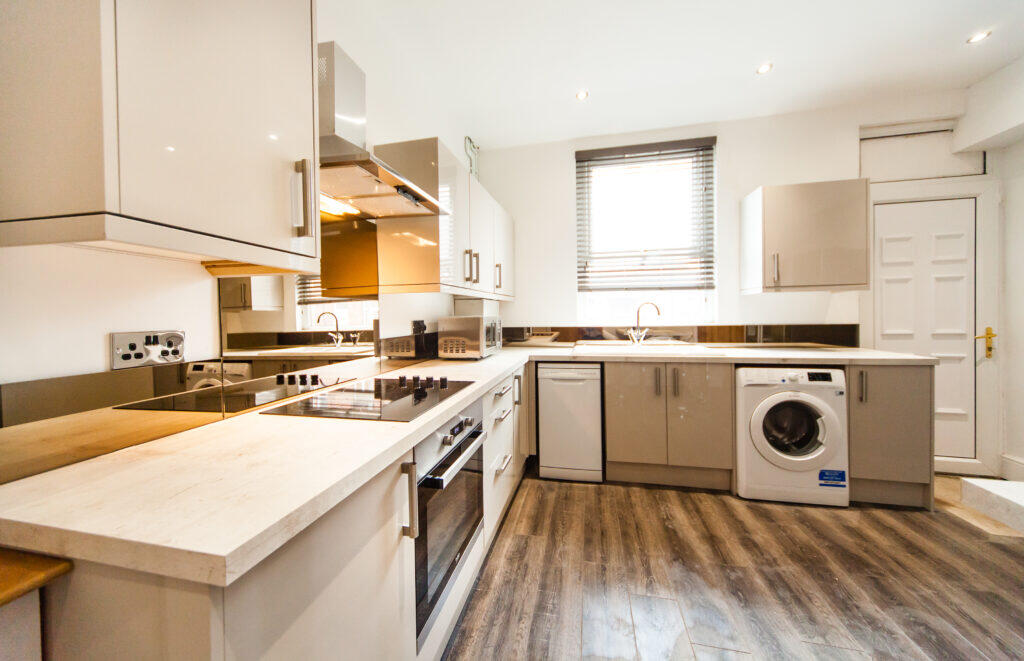 Main image of property: Burchett Place, Woodhouse, Leeds, LS6 2LN