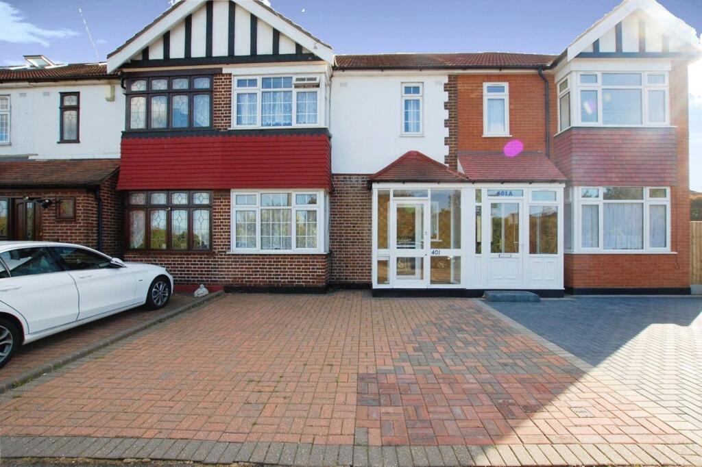 Main image of property: London Road, Chadwell Heath, Romford, RM6