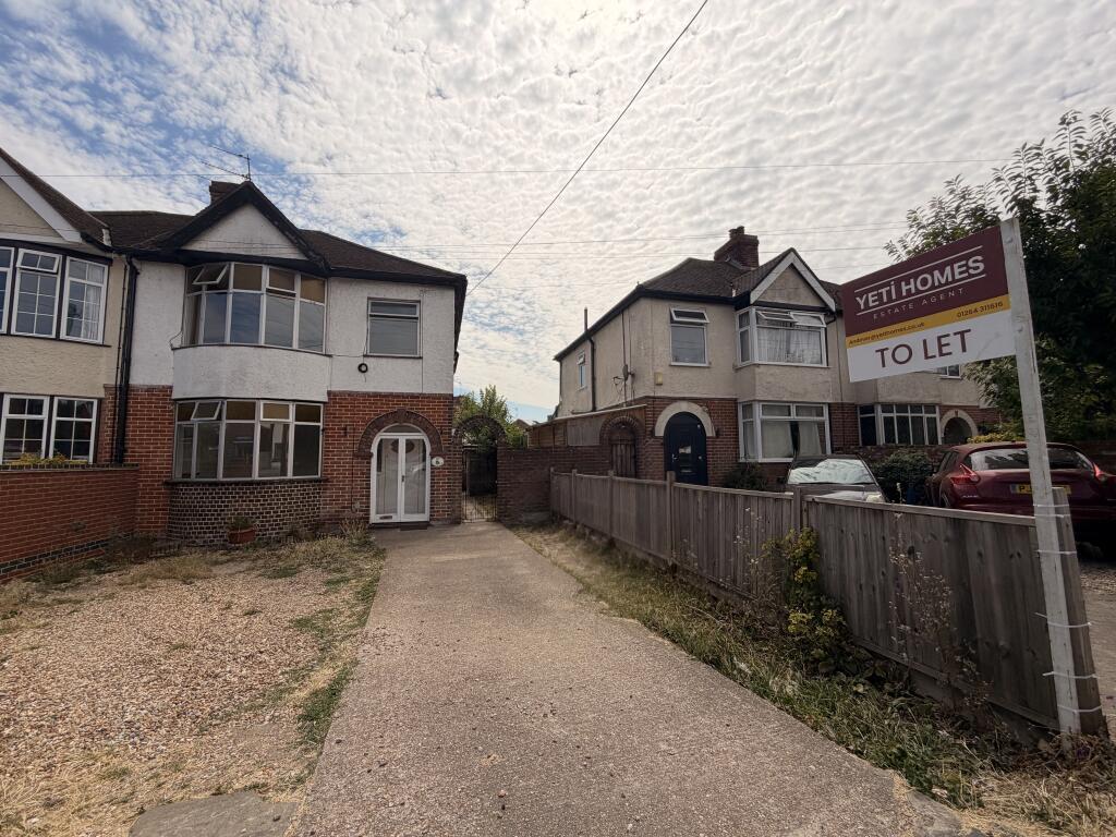 Main image of property: Weyhill Road, Andover, Hampshire