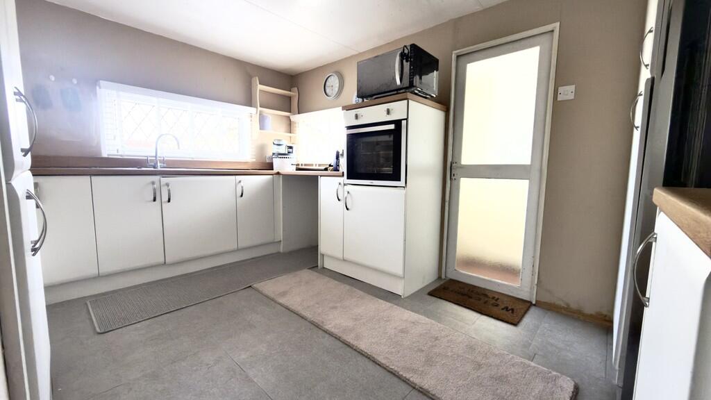 House in Bristol - View 3