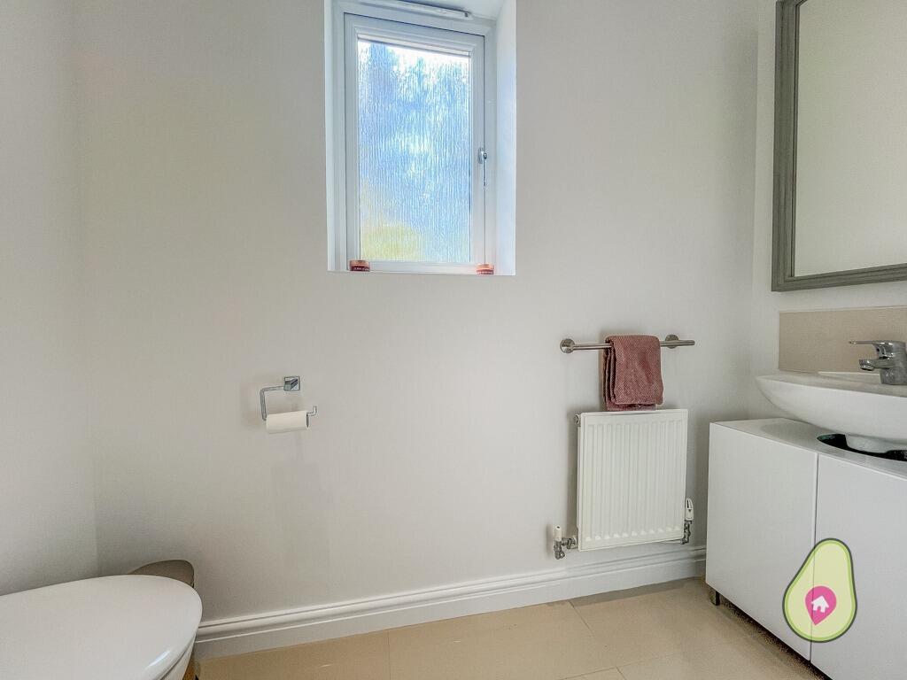 House in Bracknell - View 4