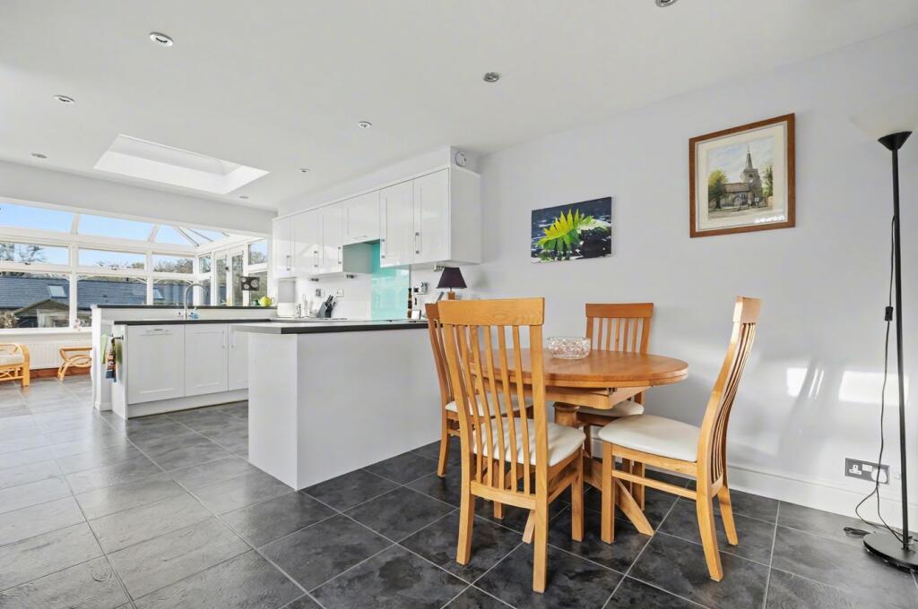 House in Chelmsford, Little Baddow - View 3