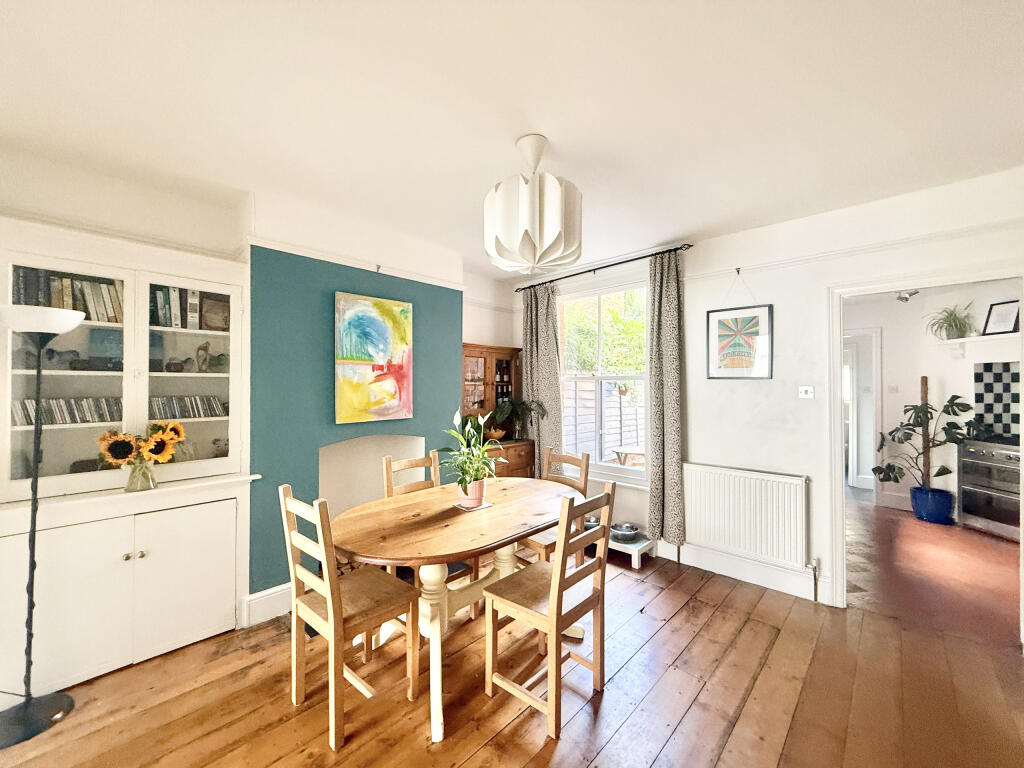 House in Bath - View 3