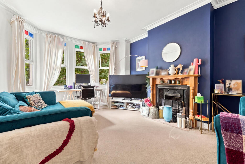 Apartment in Southend-on-Sea, Southend City Centre Neighbourhood, Prittlewell - View 4