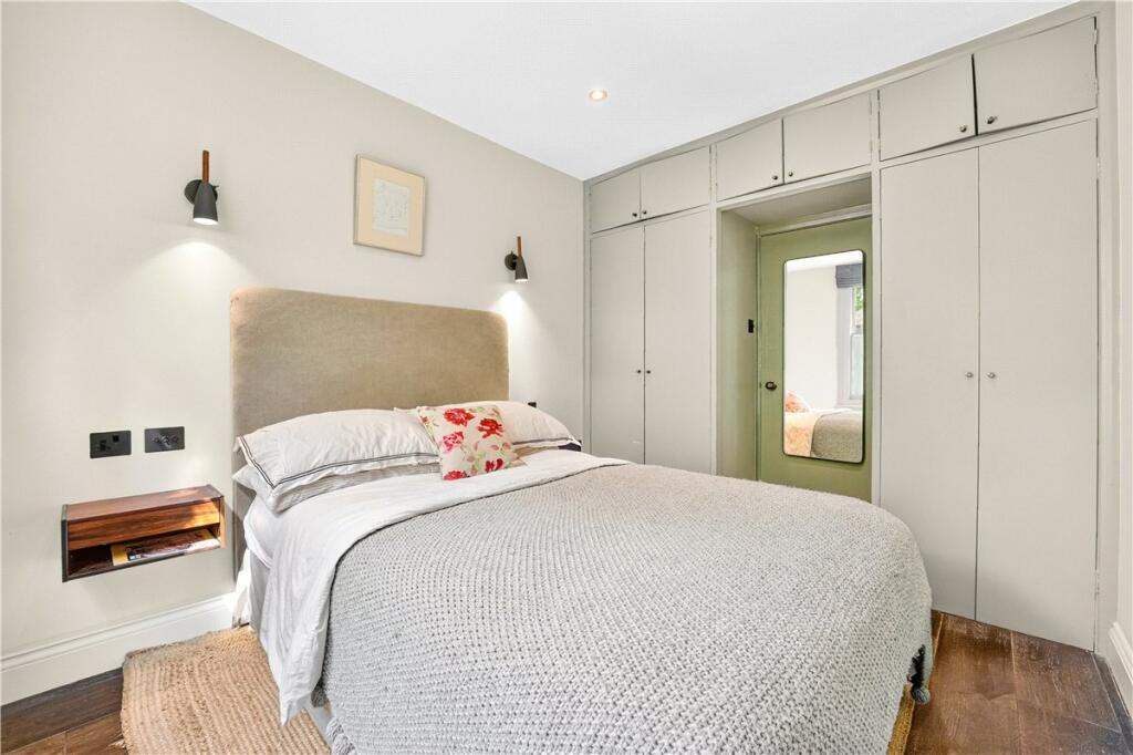 Apartment in London - View 4