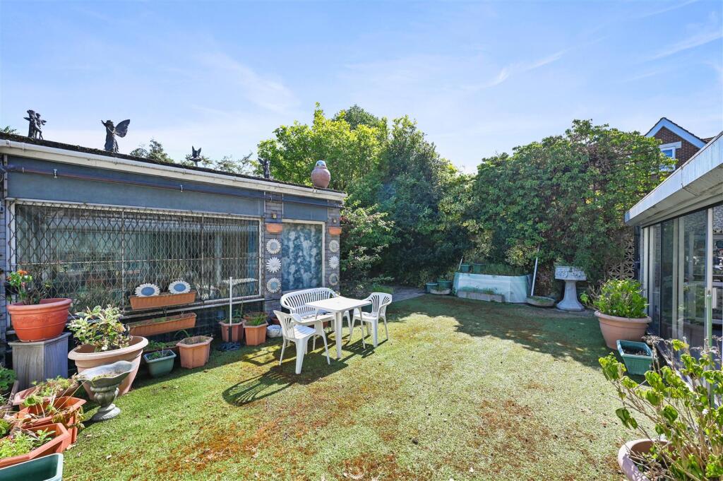 Hanger Vale Lane, Ealing - View 5