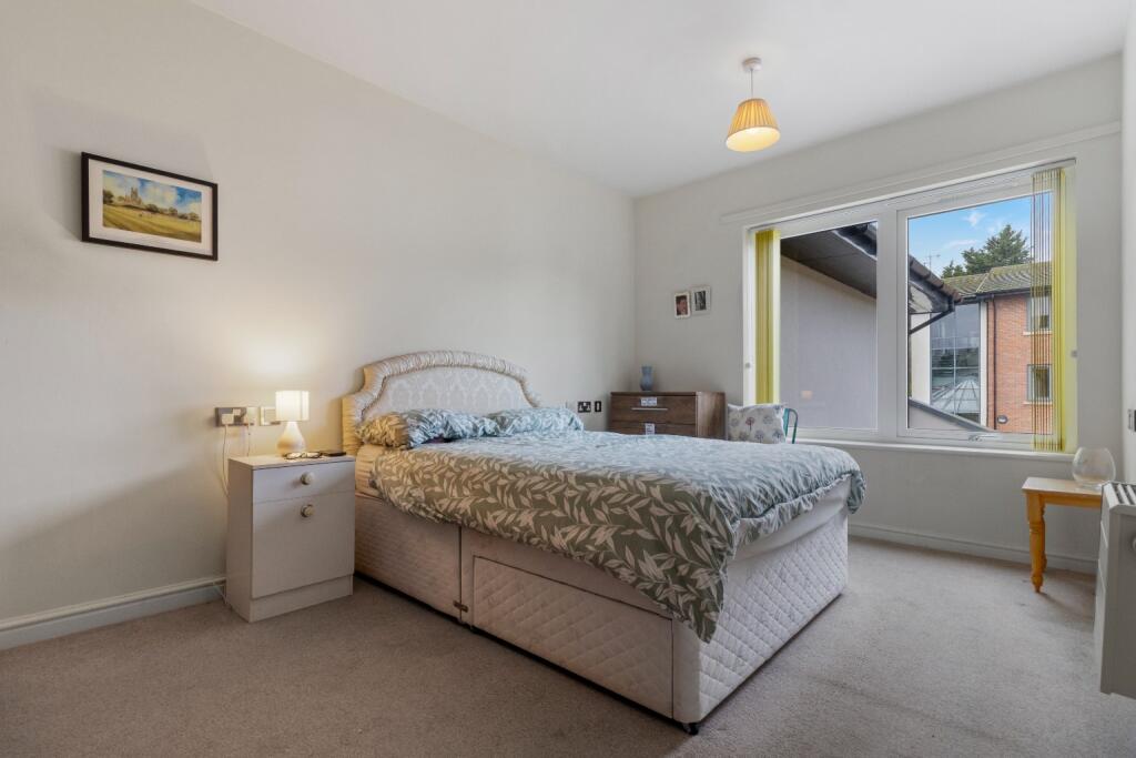 Clarence Park, 415 Worcester Road, Malvern, Worcestershire, WR14 1FU - More