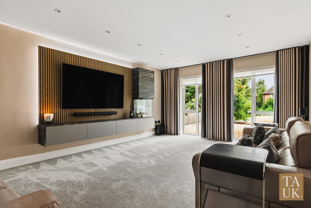 House in West Lancashire, Aughton Park, Aughton - View 2
