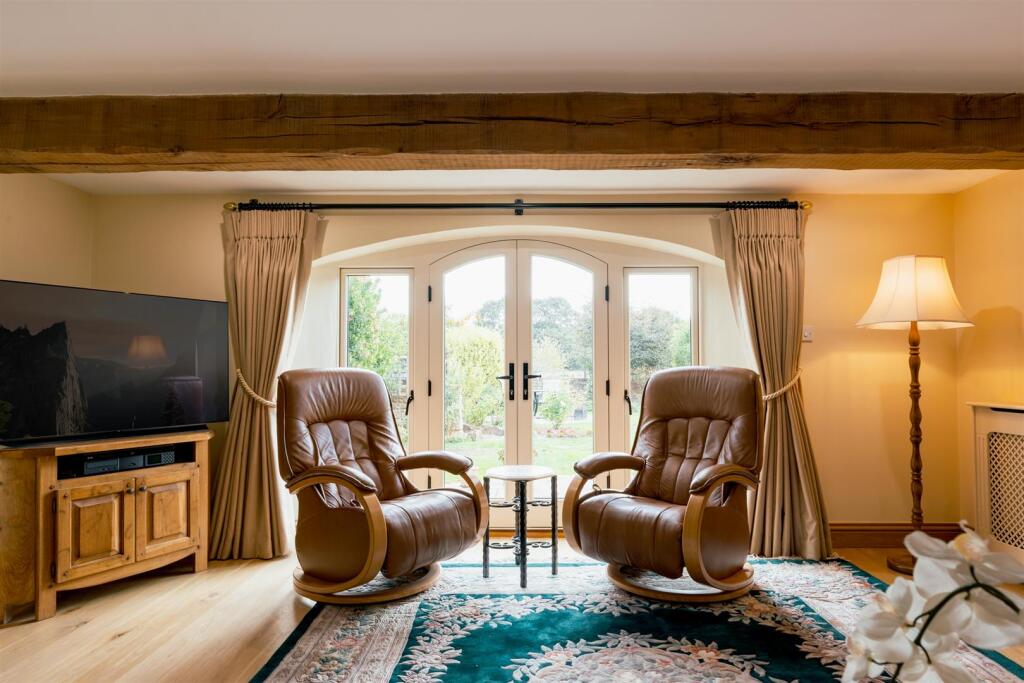 Ladyfield Road, Thorpe Salvin, Worksop photo 4