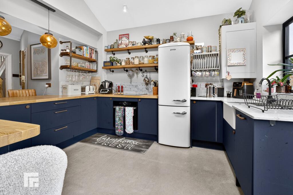 Llancaiach Road, Whitchurch, Cardiff, CF14 1PX photo 5