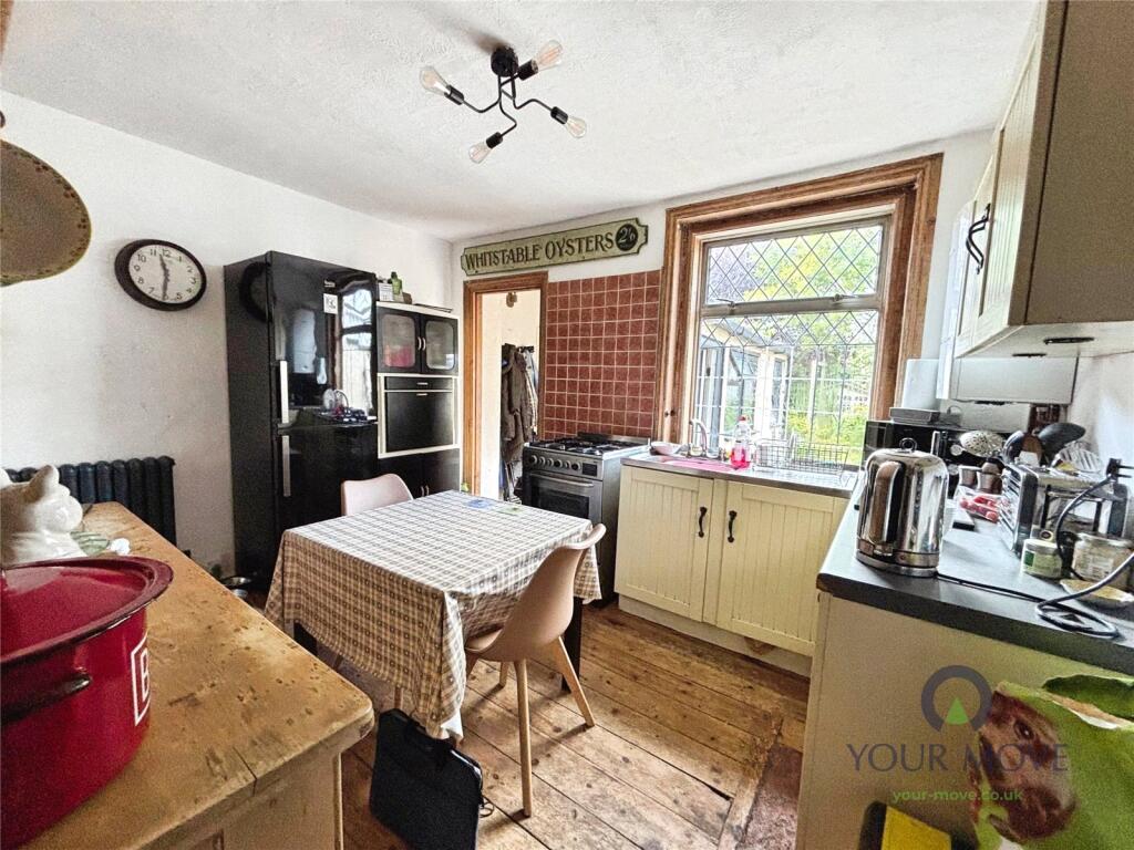 House in Maidstone, Vinters Park - View 5