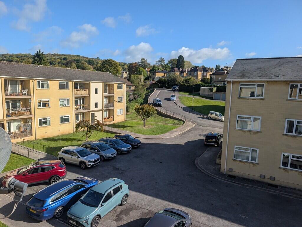 Apartment in Bath - More