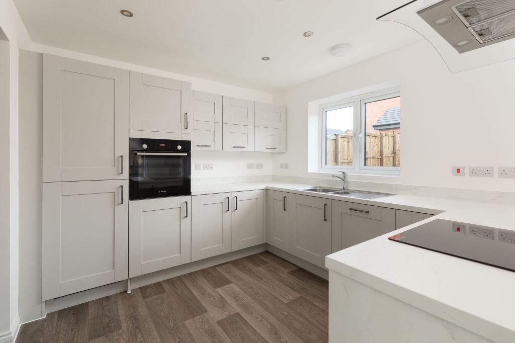 House in Chesterfield, Staveley CP - View 5