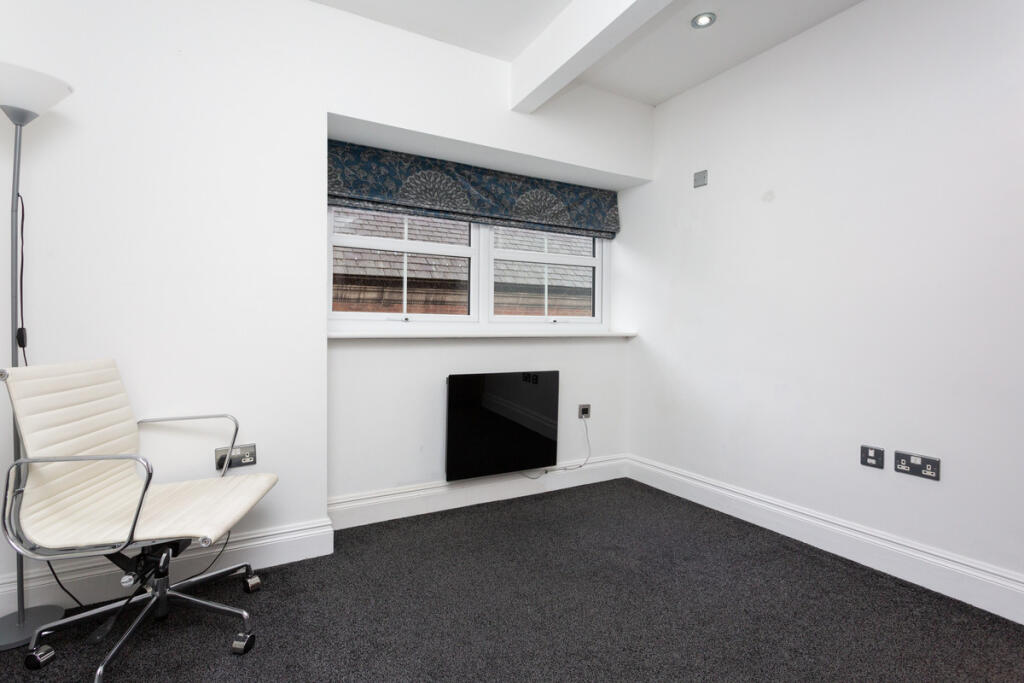 Main image of property: Winckley Square, Preston, PR1