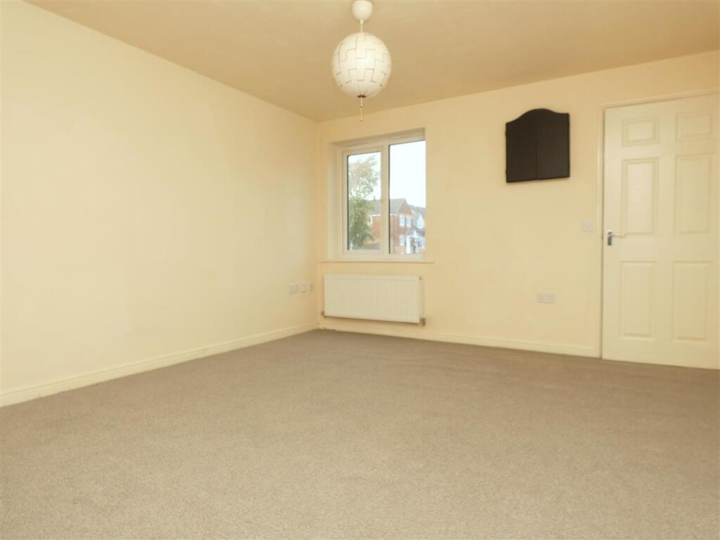 Hillside Avenue, Huyton, Liverpool – pohled 4