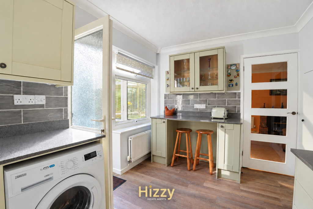 House in Hadleigh - View 5