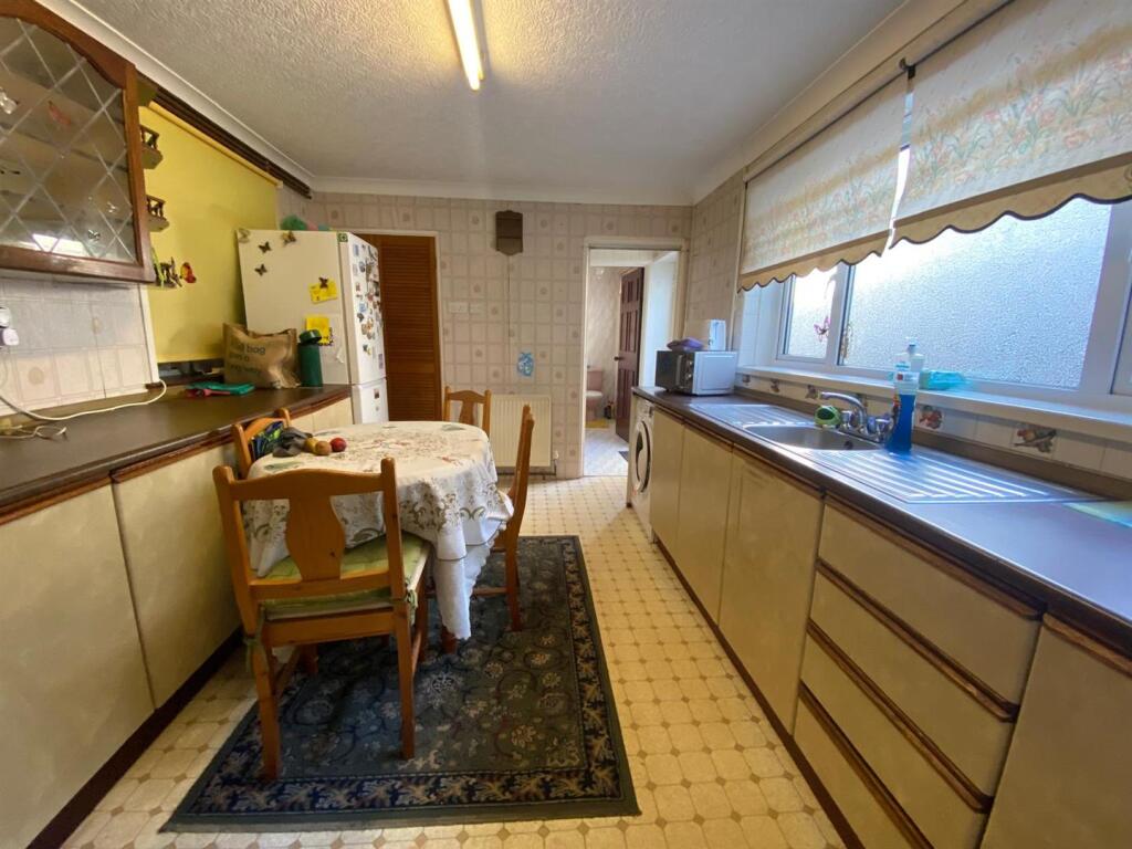 House in Swansea - View 4