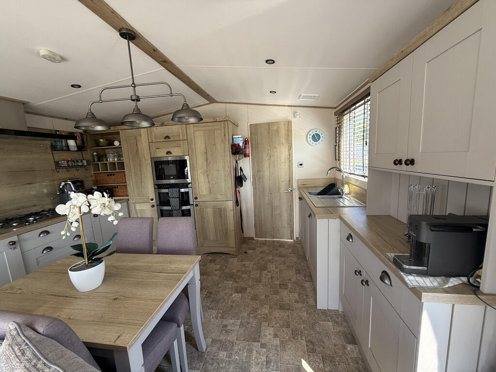 Manor Park Holiday Park, Manor Road, Hunstanton, Norfolk photo 4