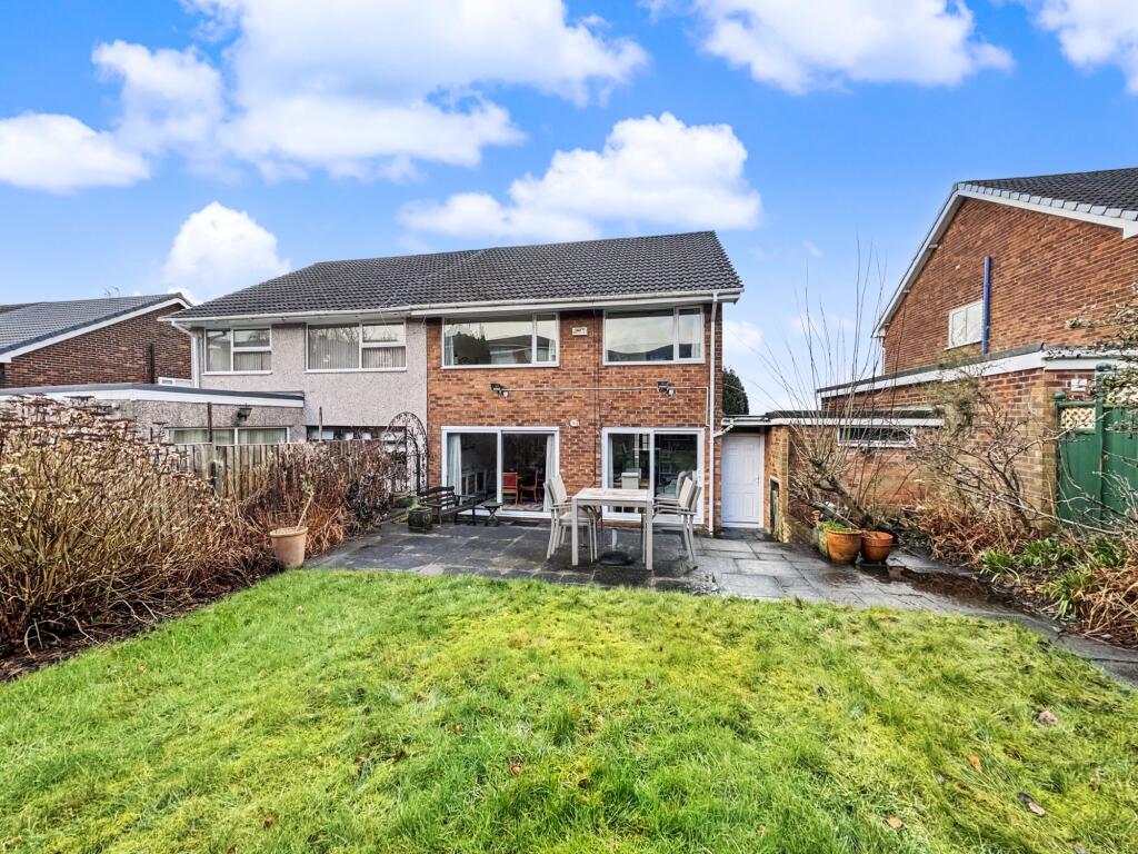 Richmond Close, Whitefield, M45 photo 4