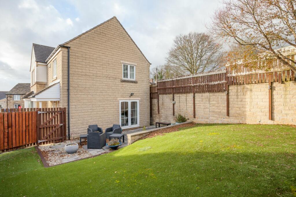 Cuniver Court, Liversedge, WF15 photo 4