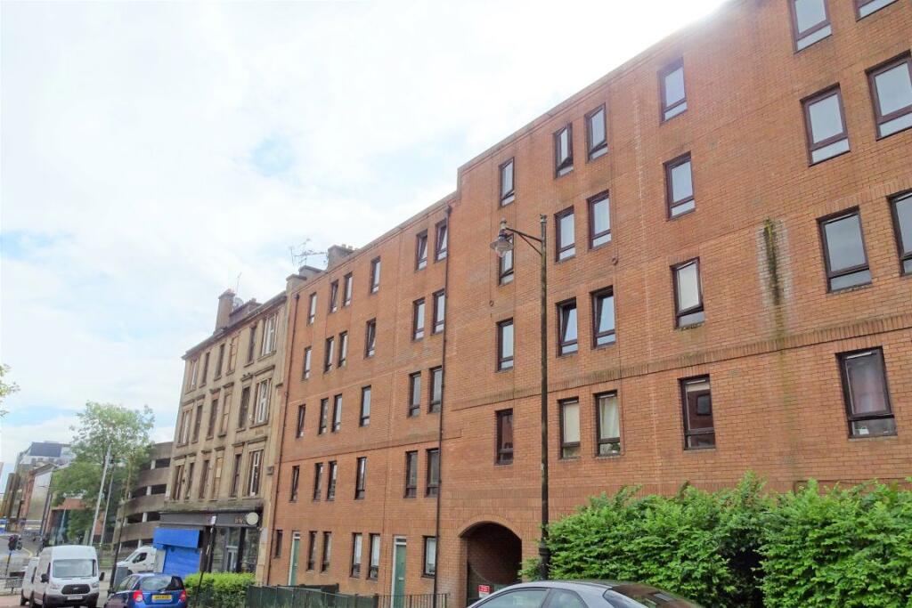 Main image of property: Spacious 2 bed with office - Buccleuch St G3