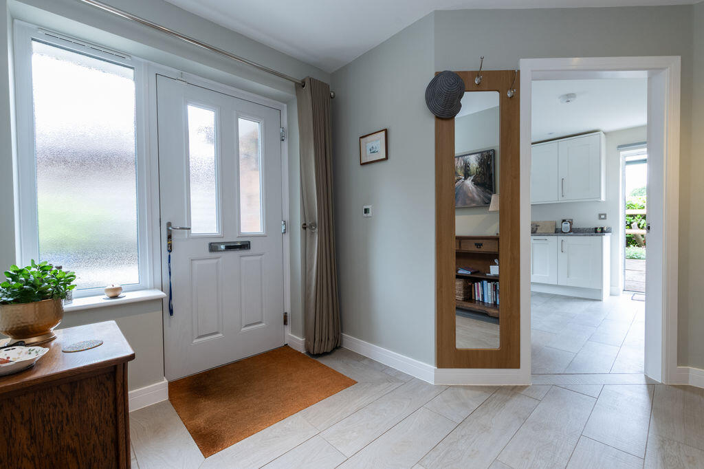 House in New Forest, Sandleheath - More