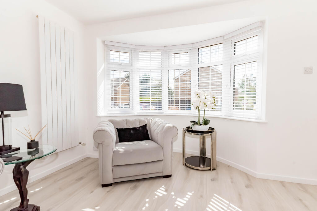 House in Guildford - View 3