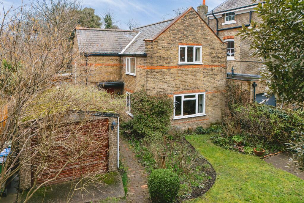 Main image of property: Kidbrooke Grove, London, SE3