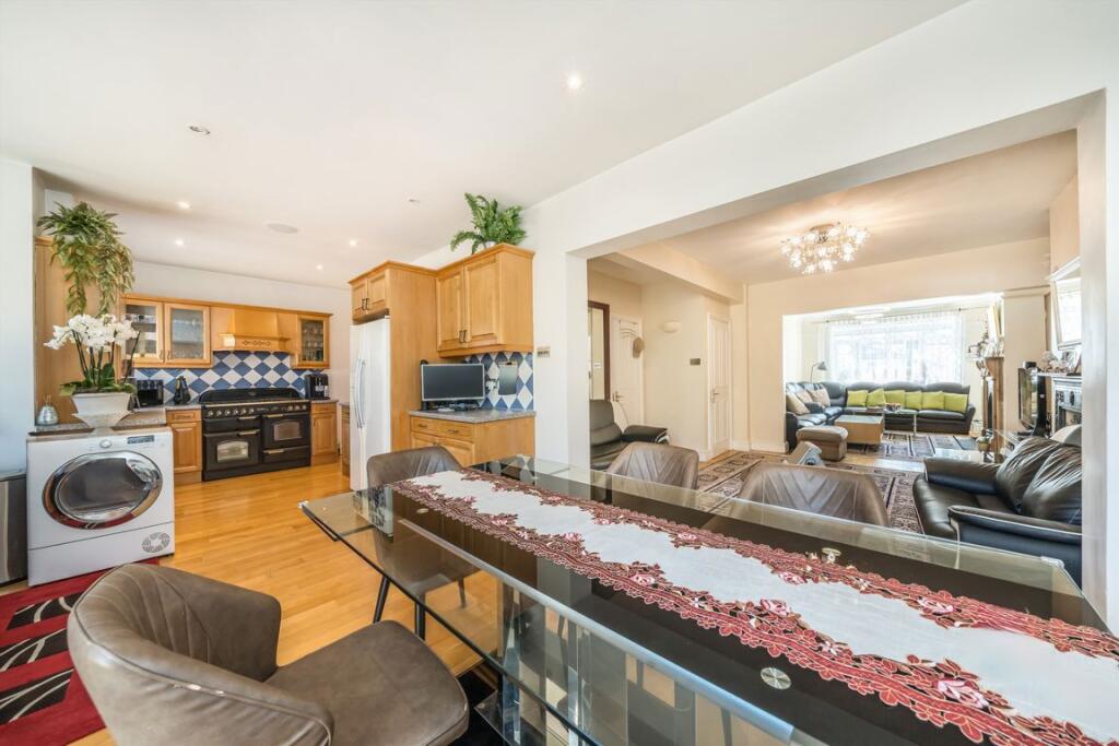 House in London, Hanwell - View 4