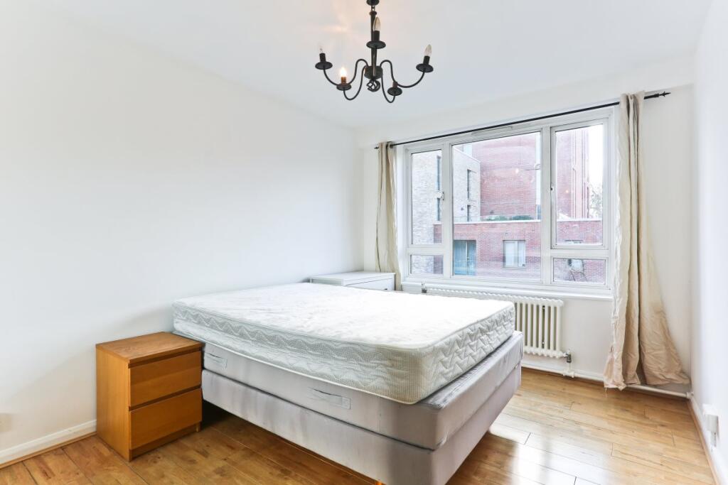 Apartment in London - View 5
