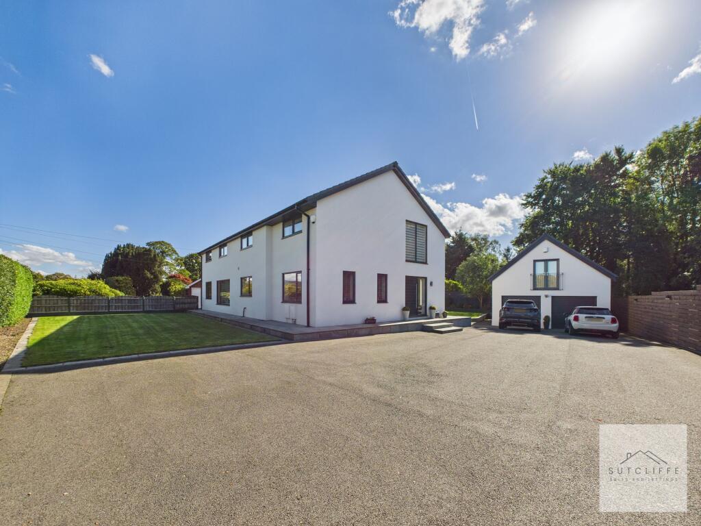 5-bed detached on Castle Lane, Garstang, PR3, £775,000
