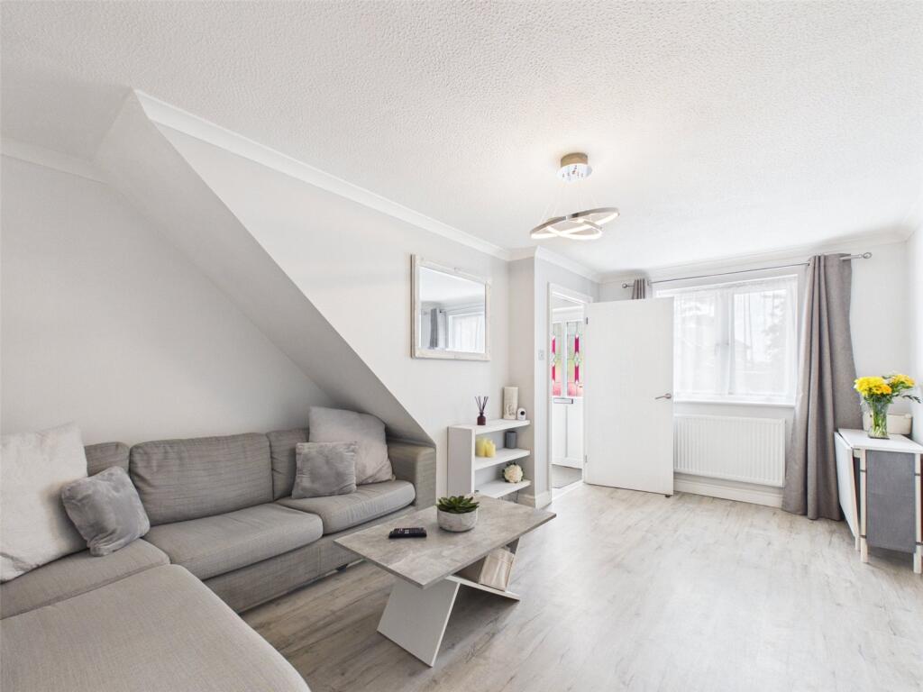 Main image of property: Forsythia Close, Churchdown, Gloucester, Gloucestershire, GL3