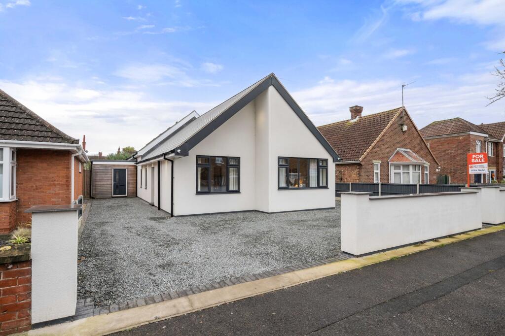 4-bed detached on Hoylake Drive, Skegness, PE25, £399,950