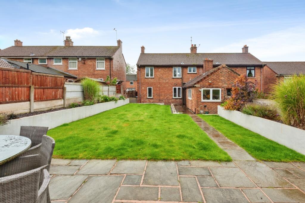 House in St Helens, Rainford - View 2