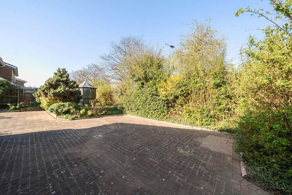 Moriston Road, Bedford photo 3