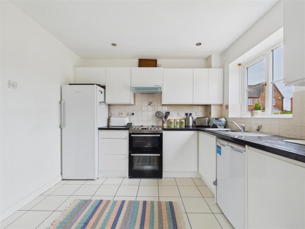 House in Stratford-on-Avon, Wellesbourne CP - View 6