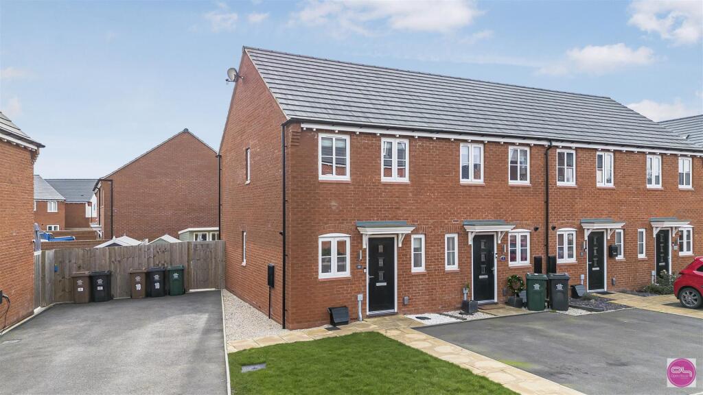 Main image of property: Frogmore Lane, Hatton, Derby